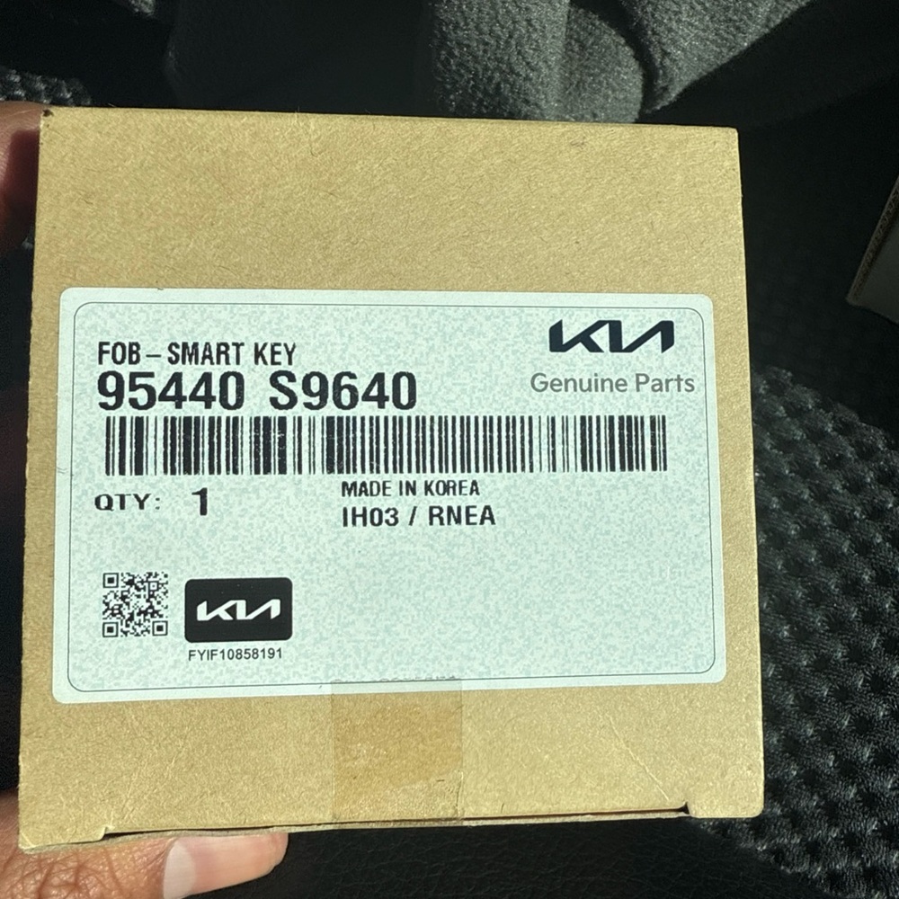 Kia Genuine Parts FOB Smart Key Box